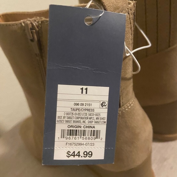 Universal Thread Boots New with tags SZ 11 Woman - Picture 5 of 6